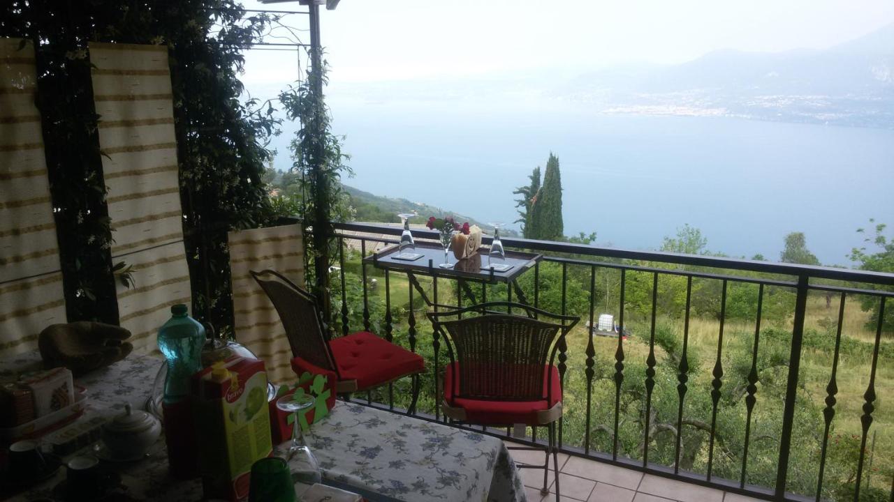 Beb Da Paolo Con Vista Lago San Zeno di Montagna Exterior photo